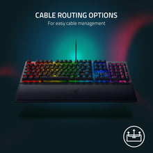 Load image into Gallery viewer, Classic Black/Razer BlackWidow V3 - Mechanical Gaming Keyboard
